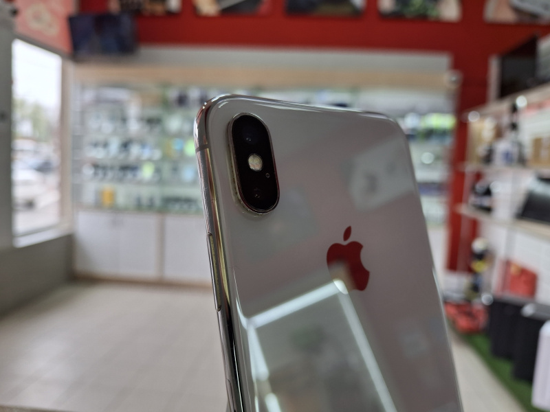 Мобильный телефон Apple iPhone XS