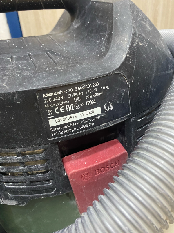 Строительные пылесос Bosch advancedvac cd1 200