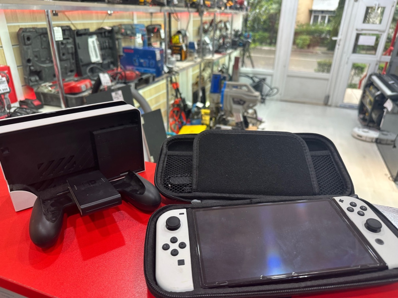 Игровая приставка Nintendo Switch