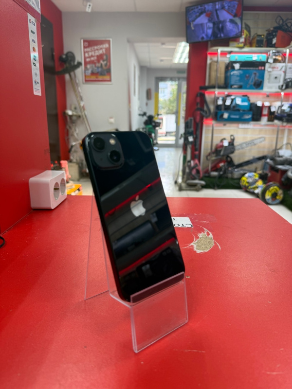 Мобильный телефон Apple iPhone 13