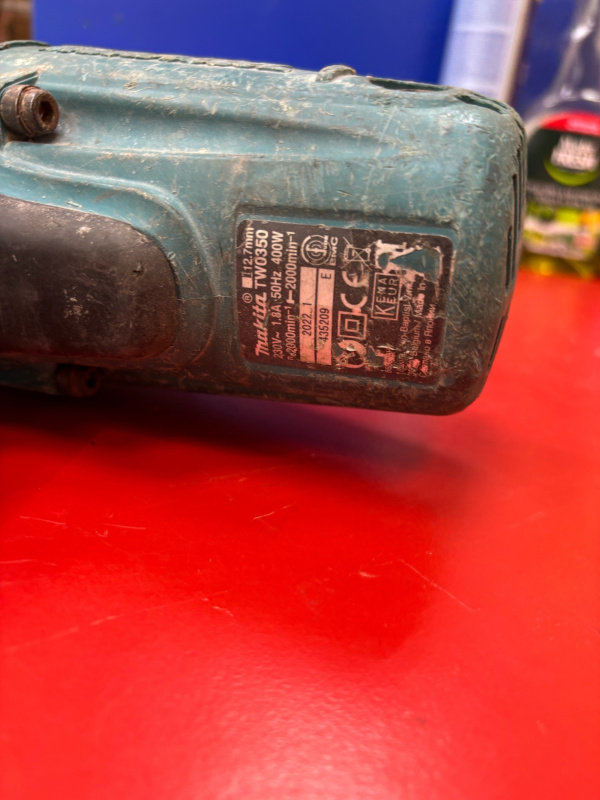 Гайковерт Makita tw0350