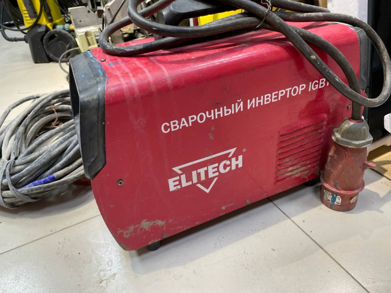 Сварочный аппарат - инвертор ММА Elitech АИС 300